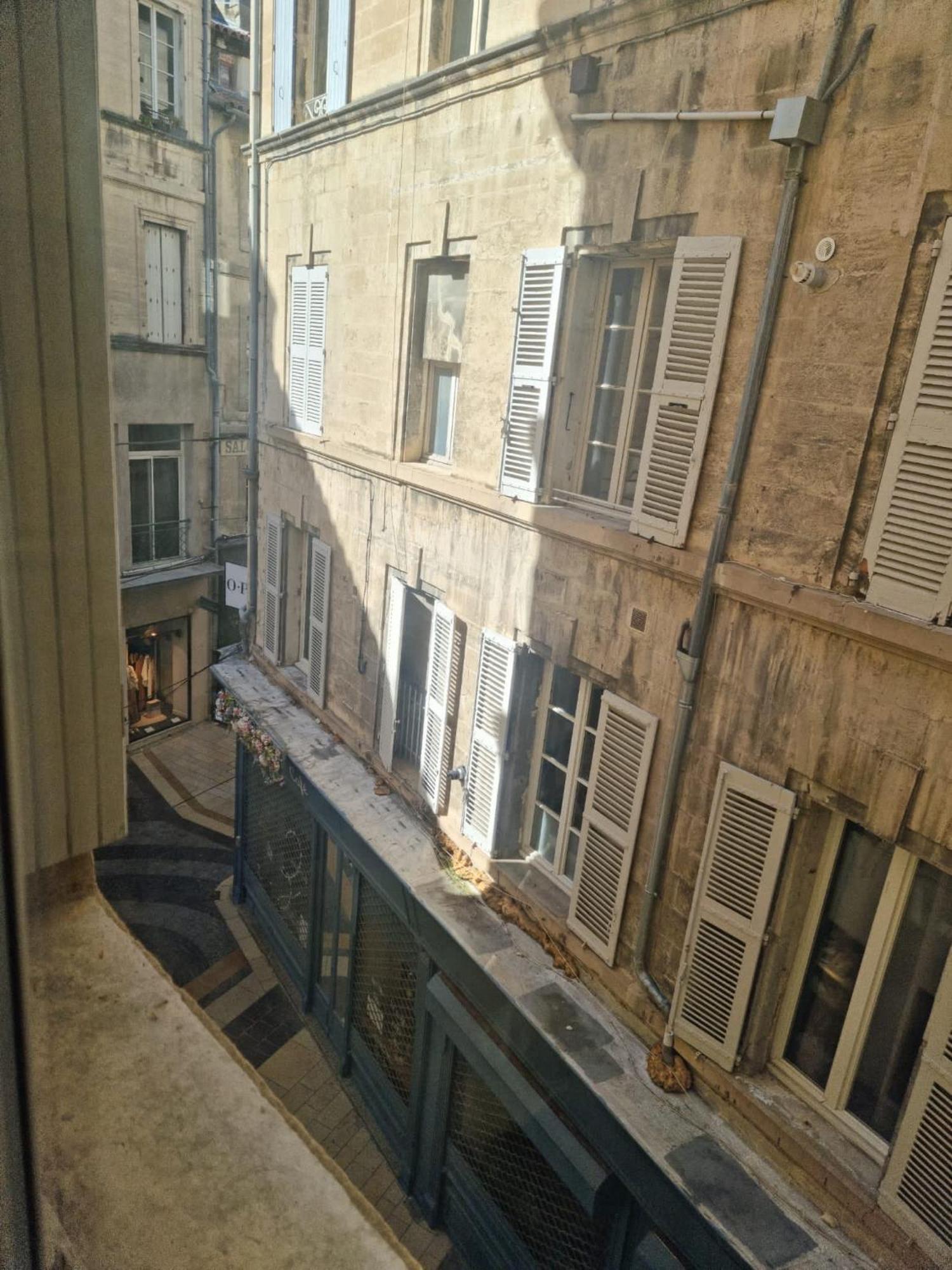 Appartement Intramuros En Hyper Centre Ville Avignon Exteriör bild